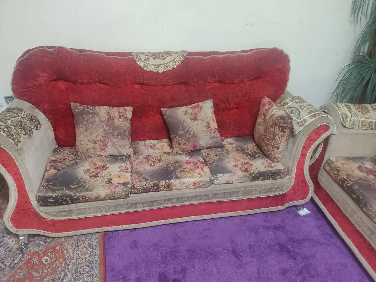 مبل راحتی|مبلمان خانگی و میز عسلی|صدرا-فارس, فاز ۱|دیوار