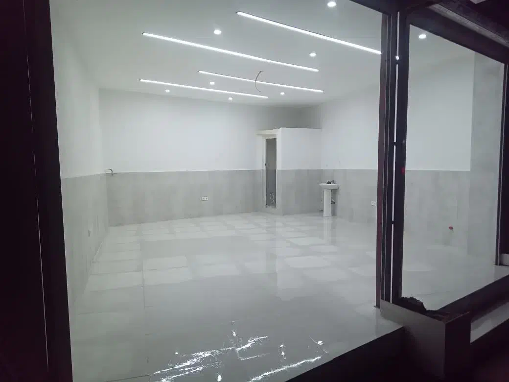 اجاره مغازه 38 متری در بلوار منفرد امیر 16|اجارهٔ مغازه و غرفه|آمل, |دیوار