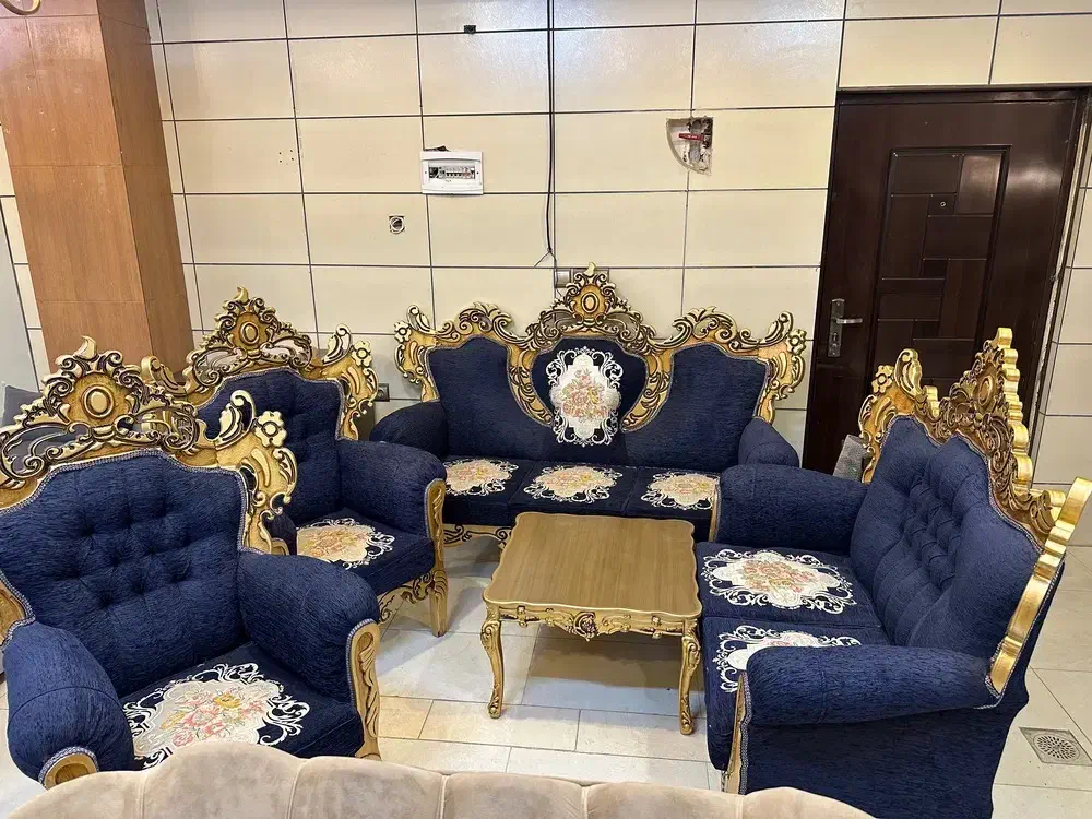 مبل با طراحی بروز--با کیفیت بـرتـر-- بدون واسـطـه|مبلمان خانگی و میز عسلی|شاهینشهر, حافظ جنوبی|دیوار