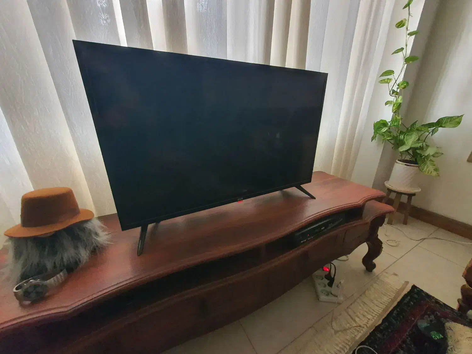 تلویزیون سام|تلویزیون و پروژکتور|محمودآباد, |دیوار