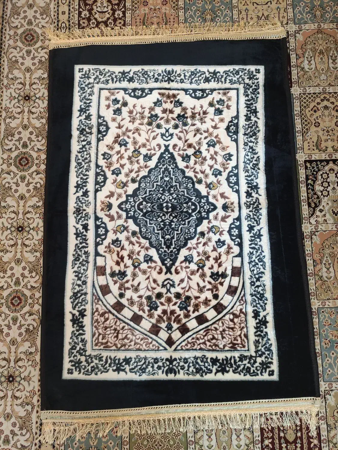 سجاده نو|فرش|اراک, |دیوار