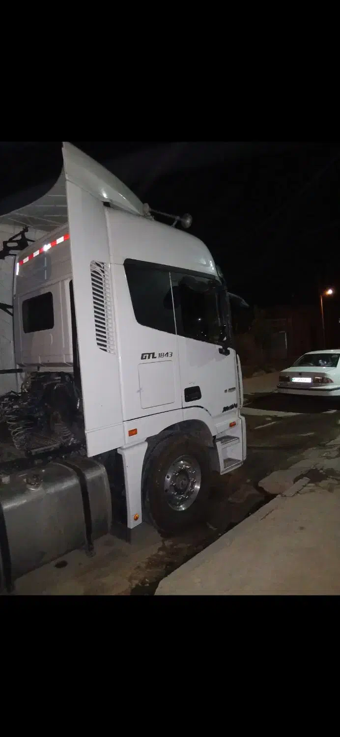 با سلام فوتون ۴۳۰ مدل آخر ۴۰۰۱ کارکرد|خودرو سنگین|زنجان, |دیوار