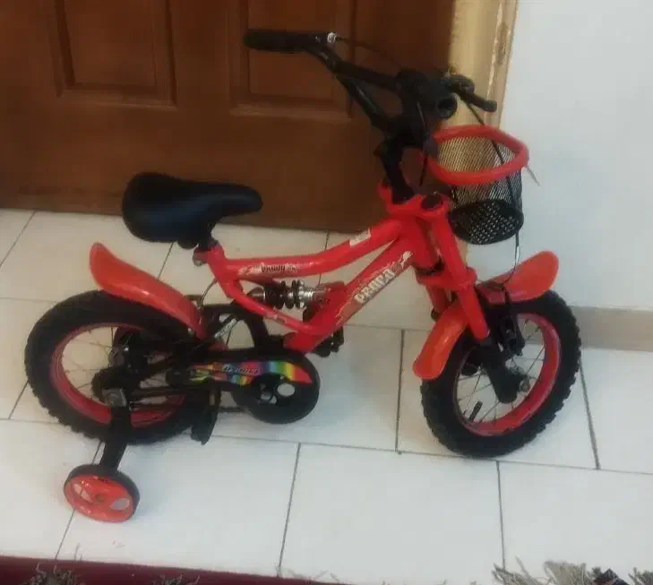 دوچرخه سایز12 16|دوچرخه، اسکیت، اسکوتر|کرج, برغان|دیوار