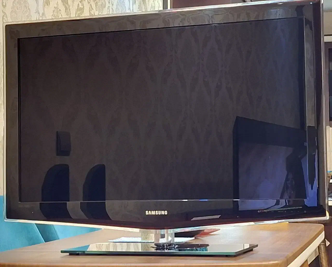 فروش LCDسامسونگ 40 اینچ|تلویزیون و پروژکتور|اصفهان, هزارجریب|دیوار
