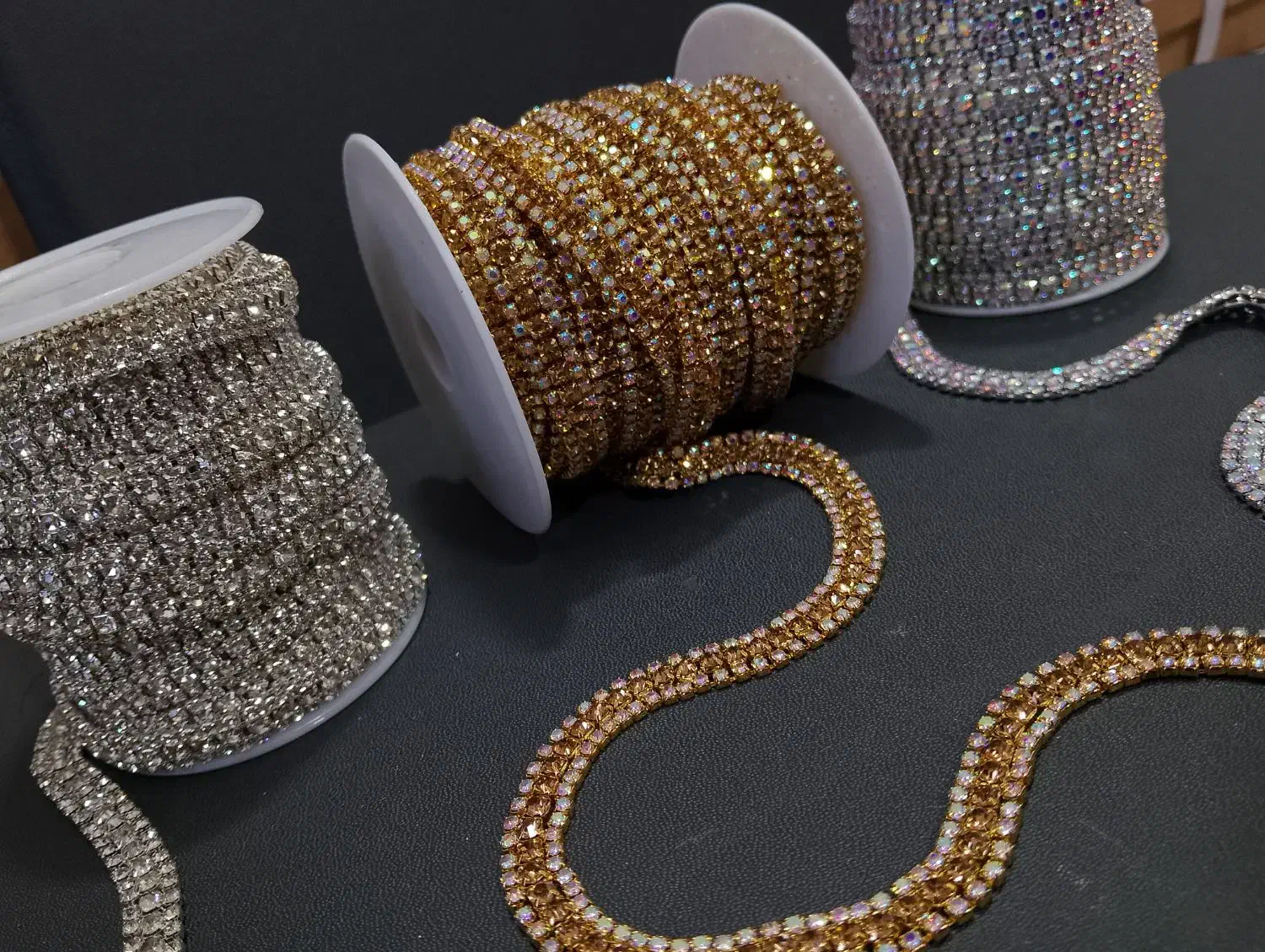 خرازی|لوازم خیاطی و بافتنی|قشم, |دیوار