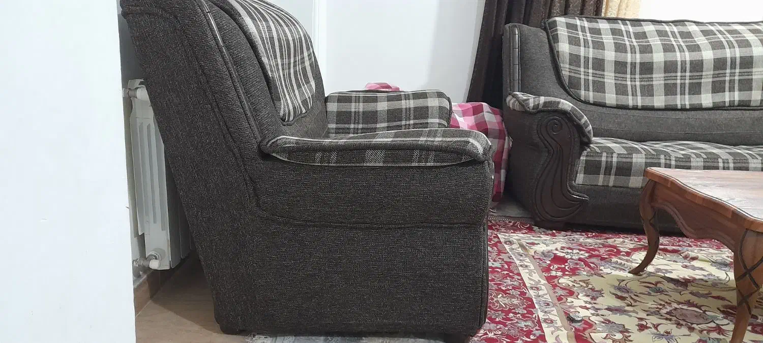 مبل ۷نفره|مبلمان خانگی و میز عسلی|بابل, |دیوار