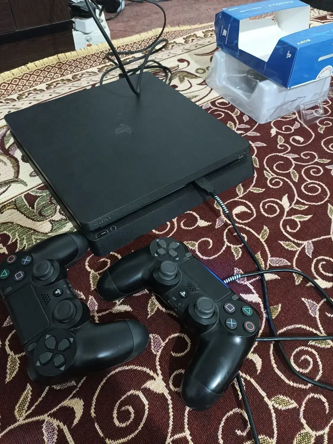 ps4 دو دسته  کپی خور|کنسول، بازی ویدئویی و آنلاین|قم, امامزاده ابراهیم|دیوار