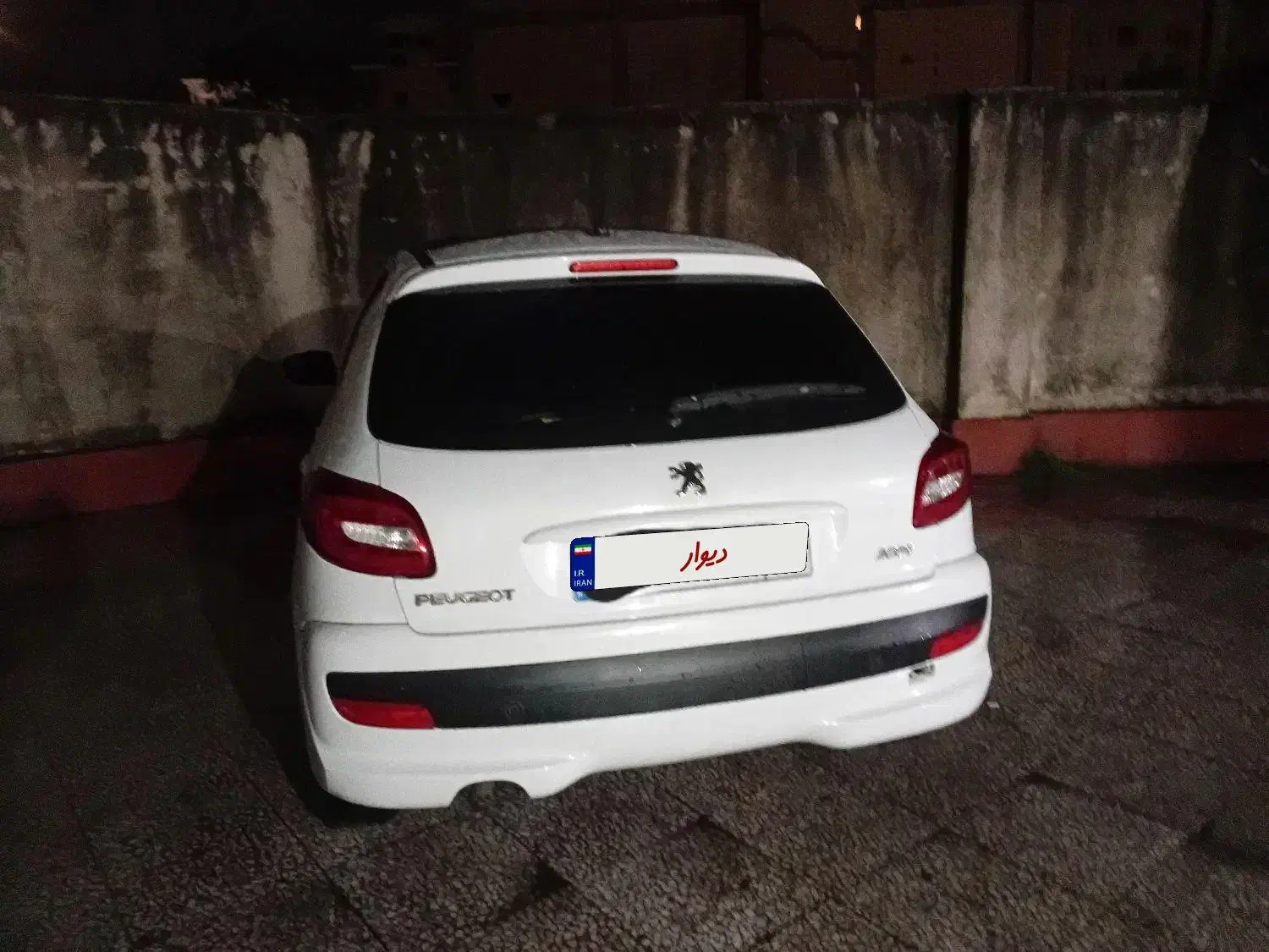 ۲۰۷  سفید تی یو فایو|خودرو سواری و وانت|رشت, پل تالشان|دیوار