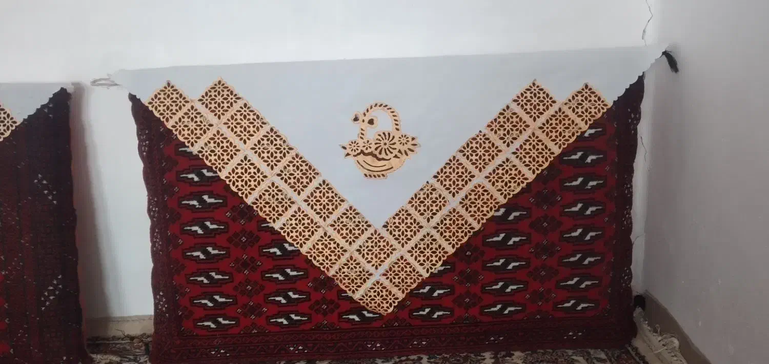 پشتی|پشتی|کرمانشاه, |دیوار