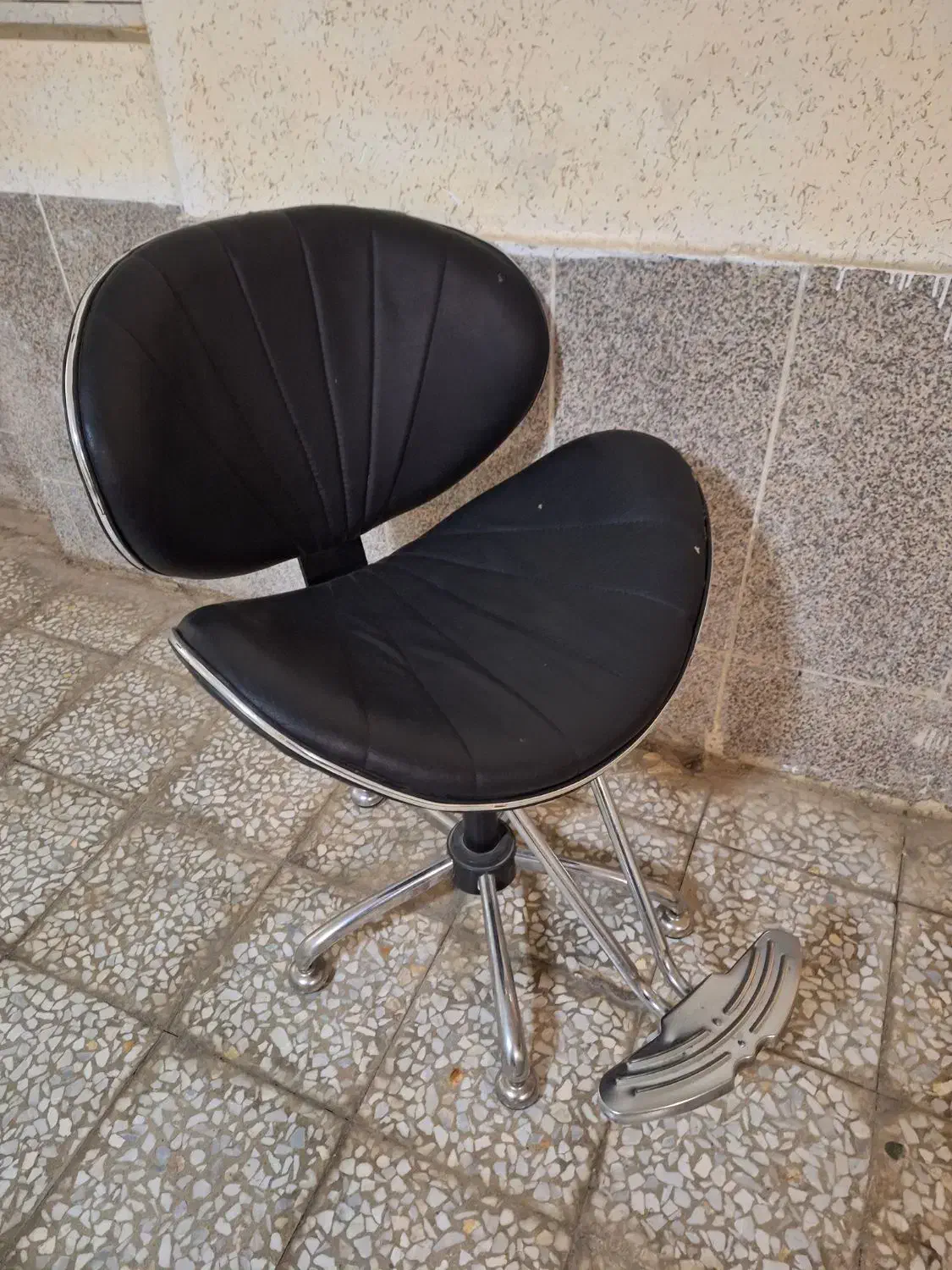 صندلی|صندلی و نیمکت|گلپایگان, |دیوار