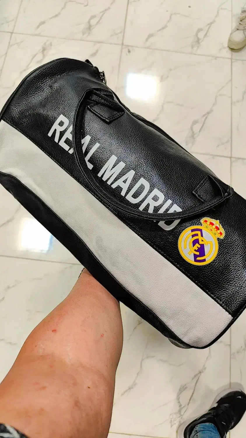 ساک ورزشی تیم باشگاهی کتونی بازار امین|کیف، کفش، کمربند|کرمانشاه, |دیوار