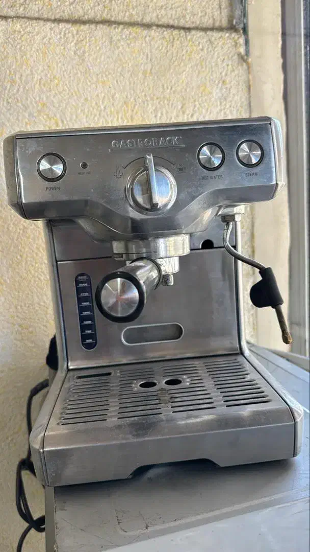 اسپرسوساز گاستروبک نیمه صنعتی سالم و سرویس شده|سماور، چای‌ساز، قهوه‌ساز|چالوس, |دیوار