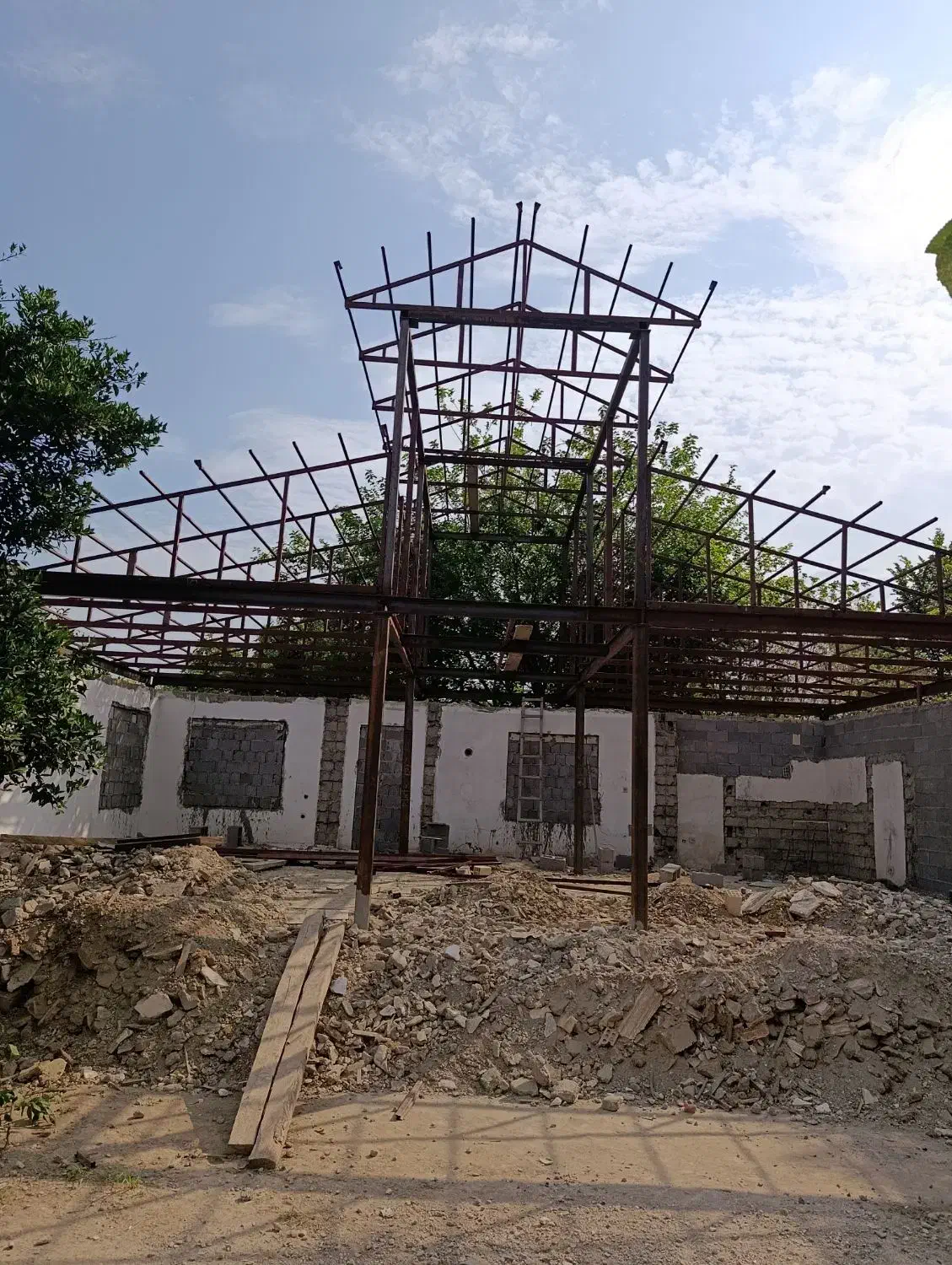 جوشکاری و لوله کشی گاز|خدمات پیشه و مهارت|فومن, |دیوار