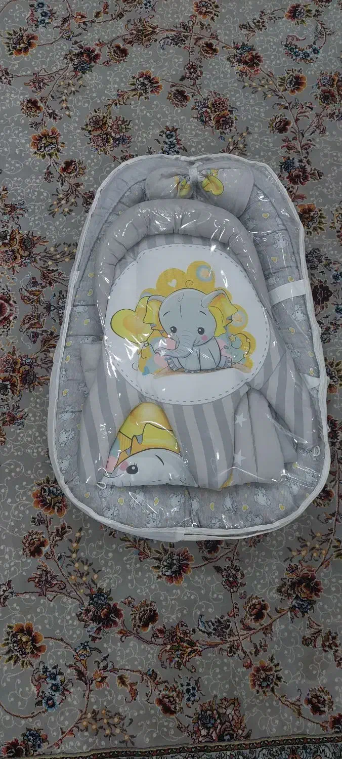 تعدادی لوازم کودک کاملا نو نو|اسباب و اثاث بچه|گرمدره, |دیوار