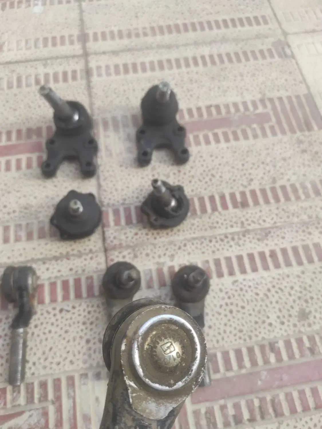 سیبک جلو نیسان ۸ تیکه|قطعات یدکی و لوازم جانبی|صالح آباد, |دیوار