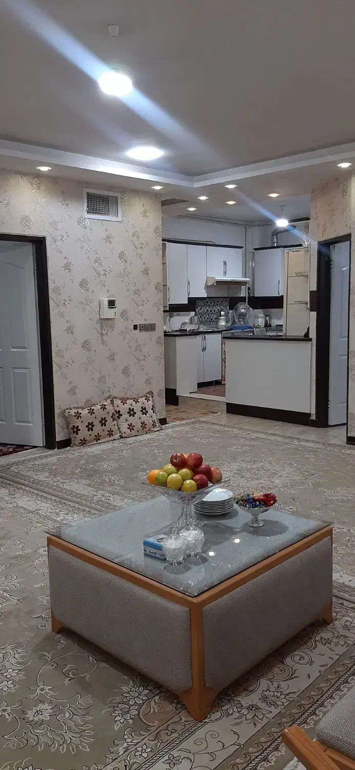 فروش آپارتمان۸۰متری دو خوابه مرکزشهر|فروش آپارتمان|ازنا, |دیوار