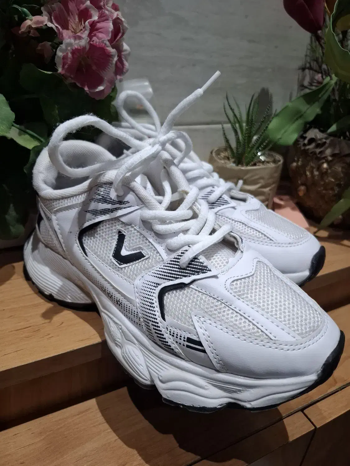 کتونی اسپرت زنانه مردانه سایز ۳۸|کیف، کفش، کمربند|تهران, پرستار|دیوار