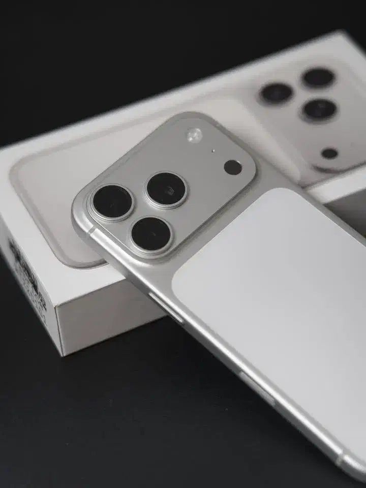 iPhone 16/17 pro pro max از دم قسط|موبایل|تهران, باغ فیض|دیوار