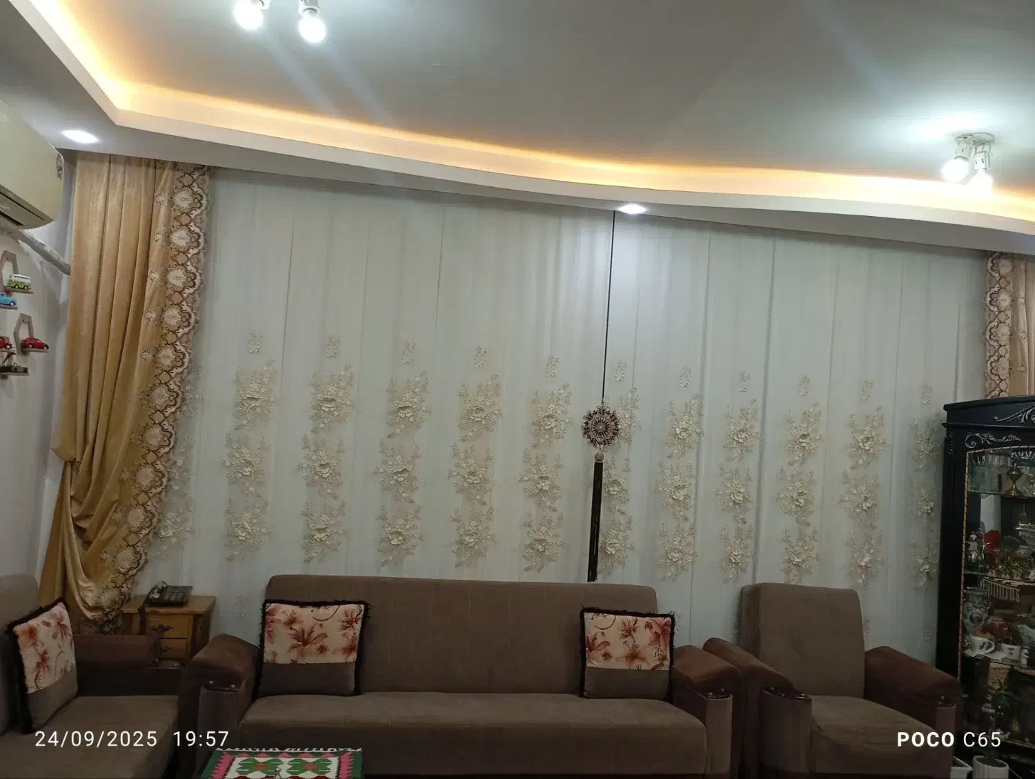 پرده سلطنتی برجسته|پرده، رانر، رومیزی|پارسآباد, |دیوار