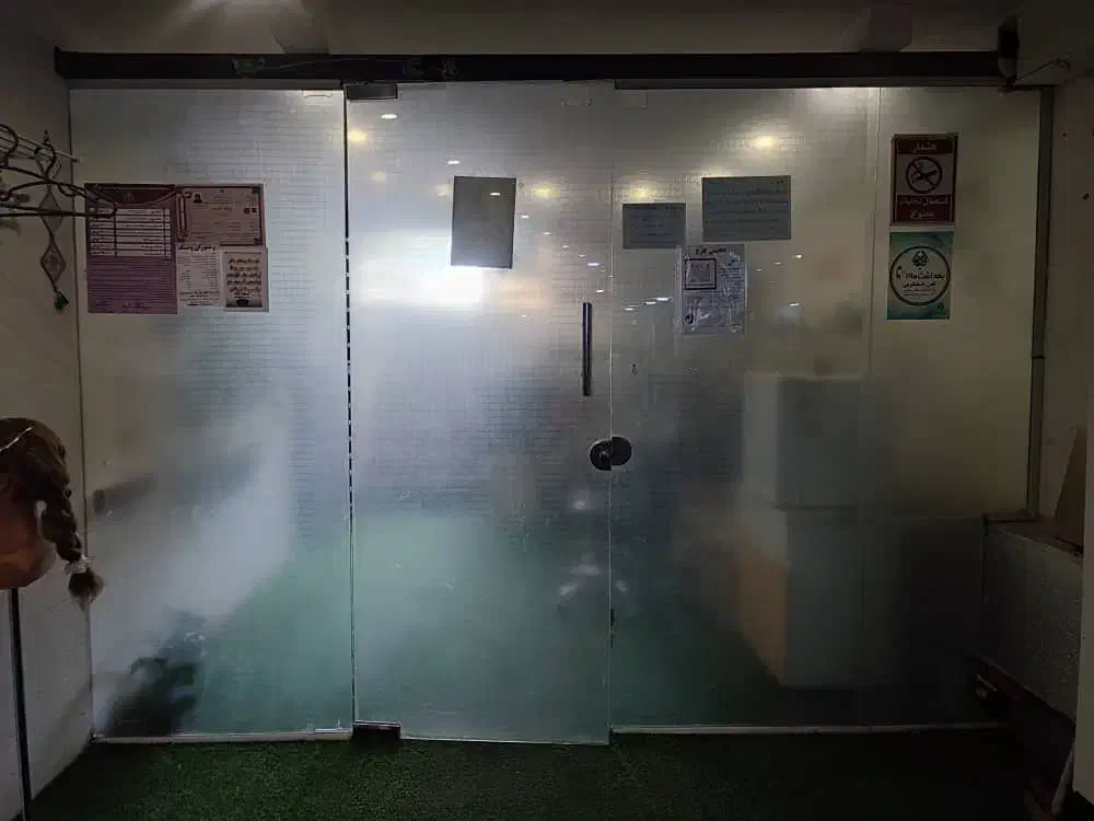 درب سکورید|مصالح و تجهیزات ساختمان|شیراز, پارک آزادی|دیوار