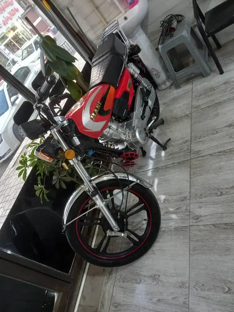 هوندا مدل 1403در حد خشک|موتورسیکلت|نسیمشهر, |دیوار