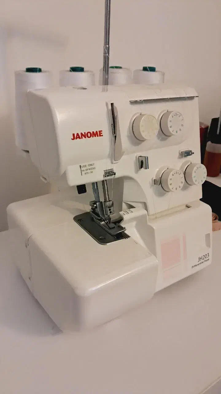 سردوز ۴ نخ ژانومه مدل JH203|چرخ خیاطی و ریسندگی|قائمشهر, |دیوار