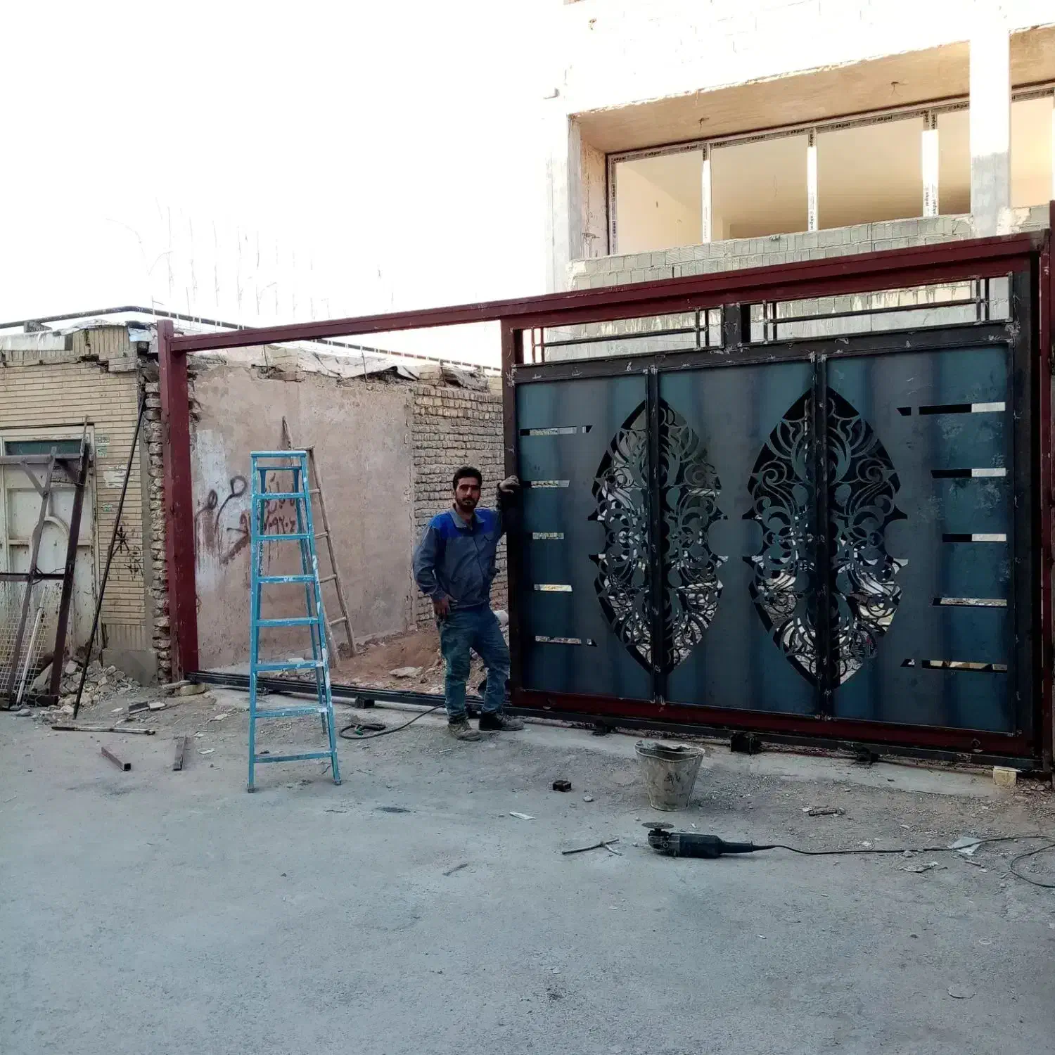 جوشکاری سیار|خدمات پیشه و مهارت|خمینیشهر, |دیوار