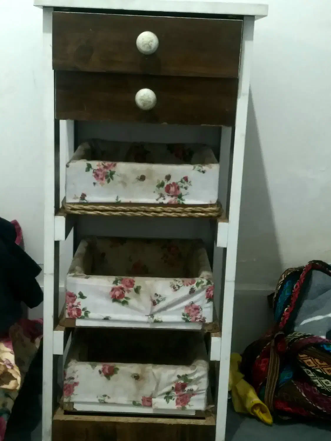 سبد زمینی پیاز|مبلمان خانگی و میز عسلی|تایباد, |دیوار