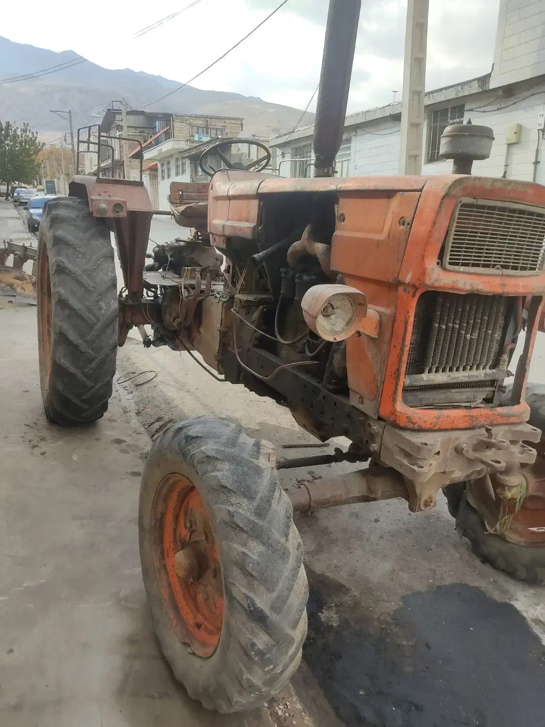 تراکتور|خودرو سنگین|دورود, |دیوار