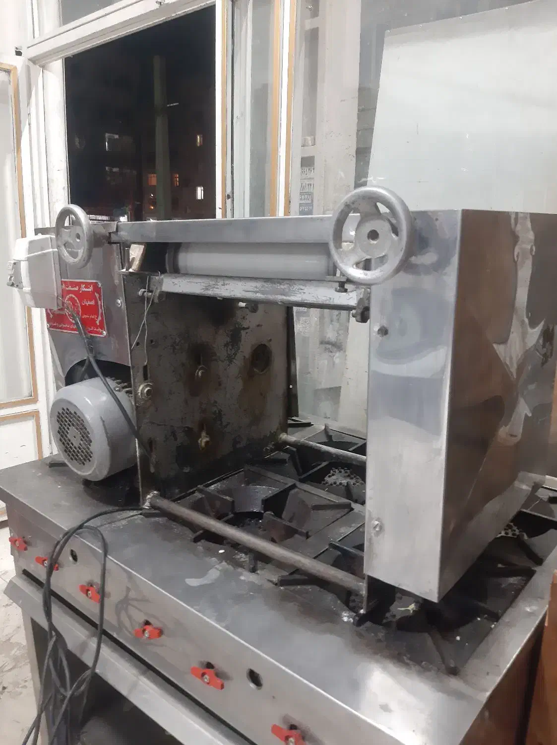 خمیرپهن کن دهنه ۴۰ درحد|کافی‌شاپ و رستوران|نسیم‌شهر, |دیوار