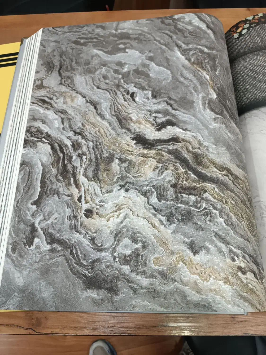 کاغذ دیواری و پوستر های سه بعدی|خدمات پیشه و مهارت|گرگان, |دیوار