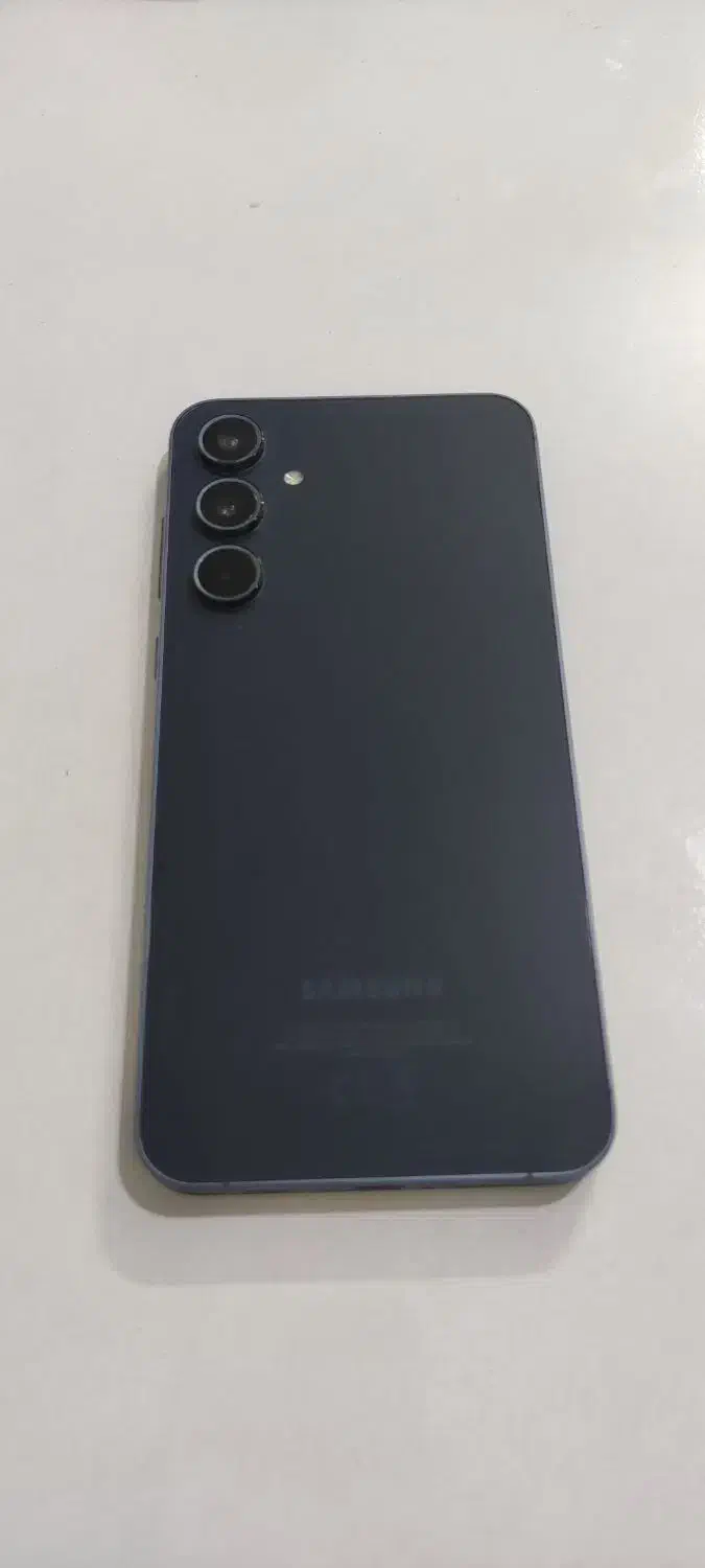 Samsung A55 مشکی، 8/256، تمیز و 5G|موبایل|زاهدان, |دیوار