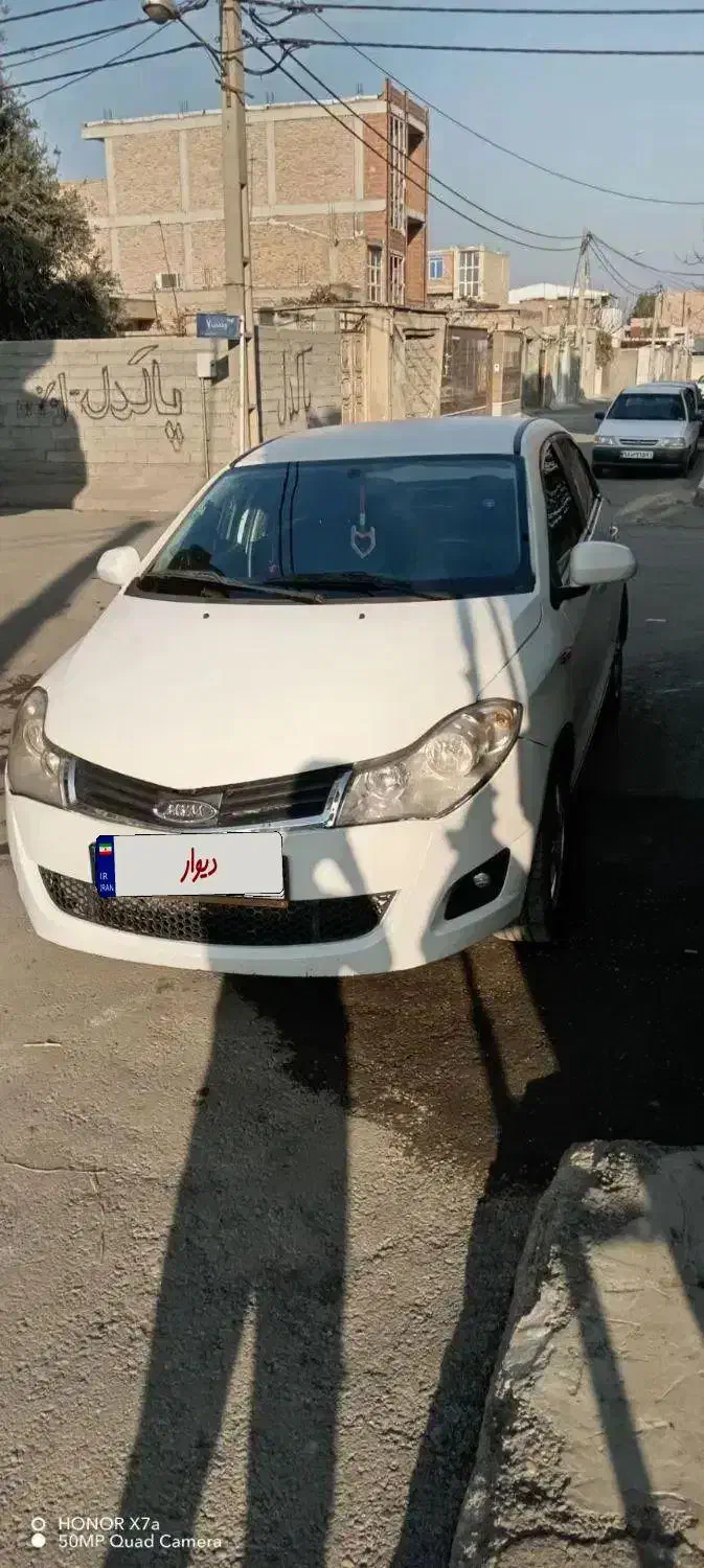 MVM|خودرو سواری و وانت|تبریز, |دیوار