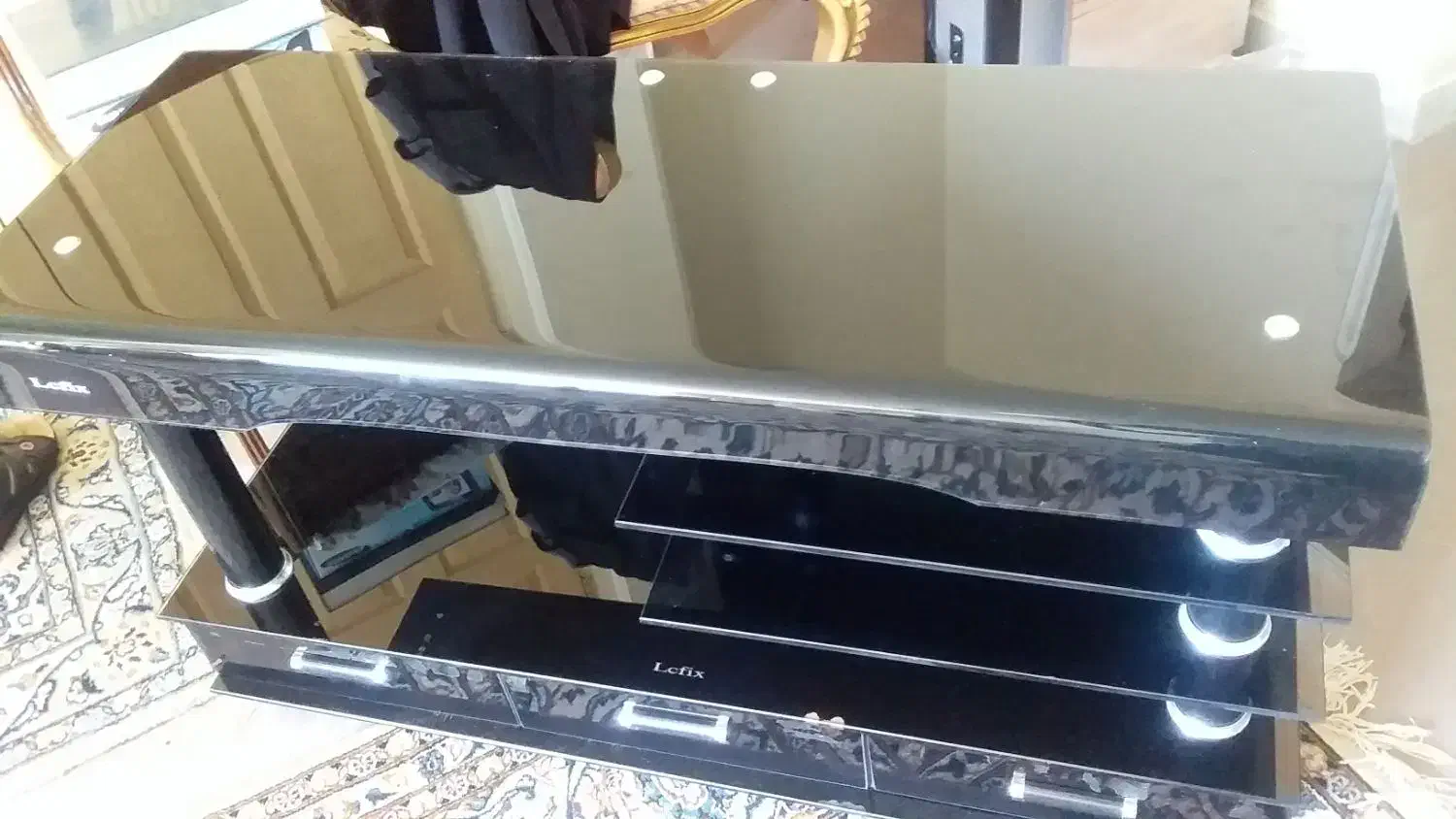 میز تلوزیون شیشه ای|میز تلویزیون|اصفهان, سرچشمه|دیوار