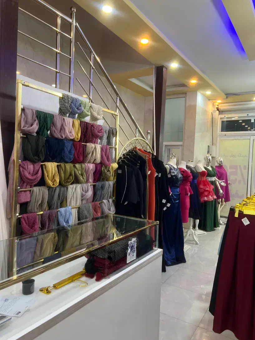 فروش رگال دیواری و ایستاده و مانکن|فروشگاه و مغازه|بم, |دیوار