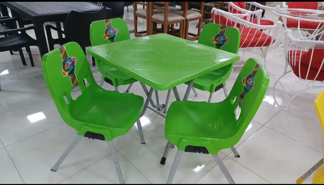 میز و صندلی غذاخوری پلاستیکی جگرکی مدل ارتا کد 55|میز و صندلی غذاخوری|شهریار, شهریار|دیوار