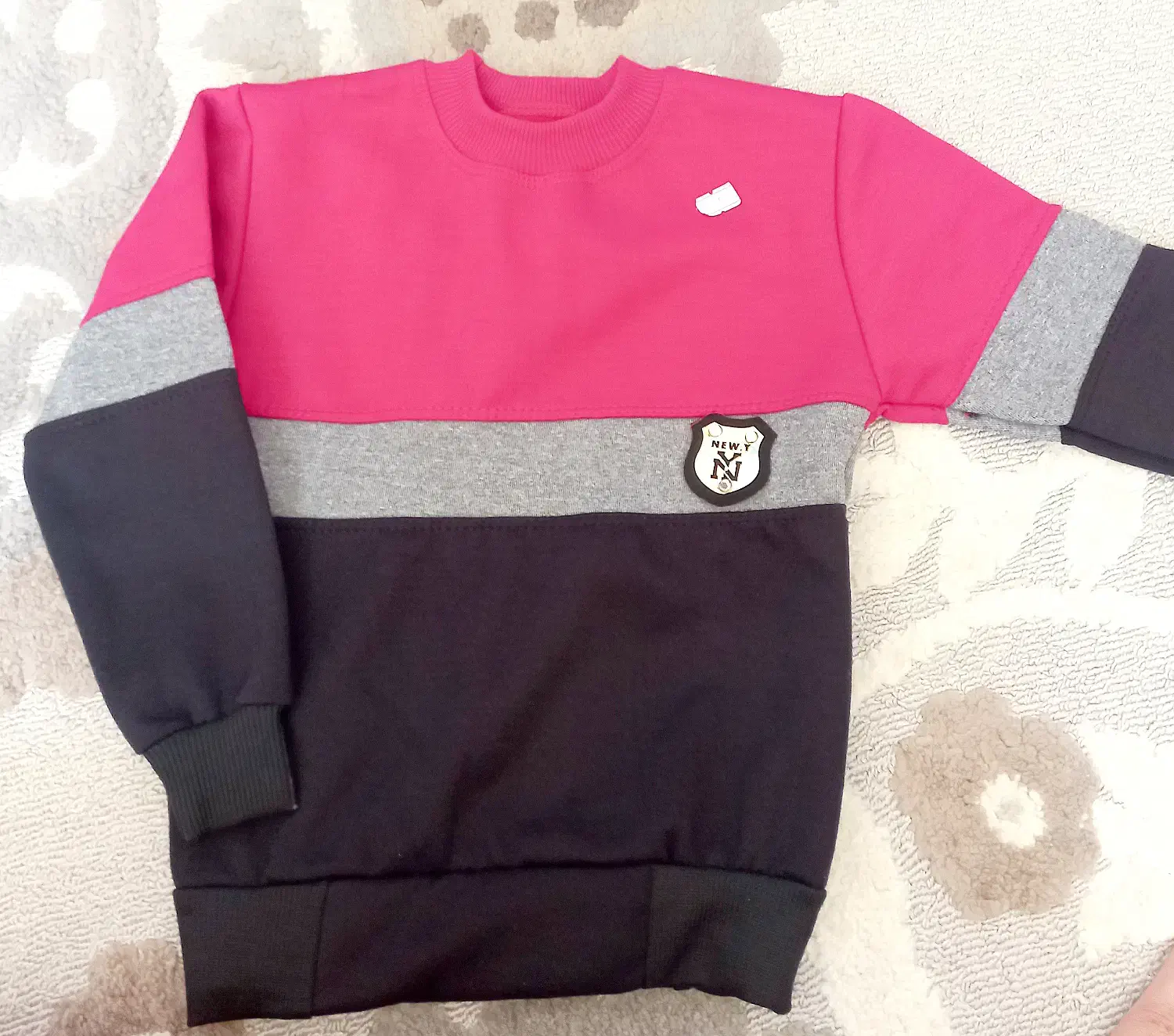 بلوز زمستانه تو کرکی گرم سایز ۴۵|کفش و لباس بچه|فسا, |دیوار