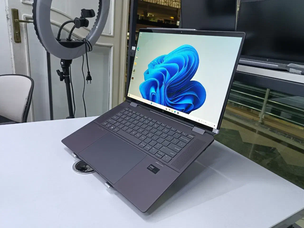 لاکچری و خاص ترین لپ تاپ hp Spectre 16 Ultra7|رایانه همراه|تهران, میدان ولیعصر|دیوار