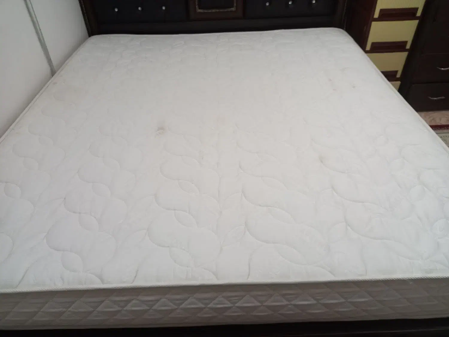 تشک طبی درحد نو|تشک تختخواب|شاهرود, |دیوار