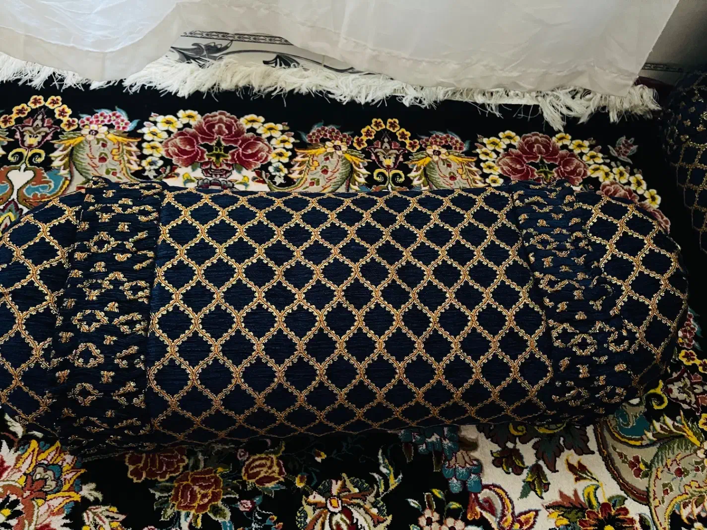 روبالشی|رختخواب، بالش، پتو|جوانرود, |دیوار