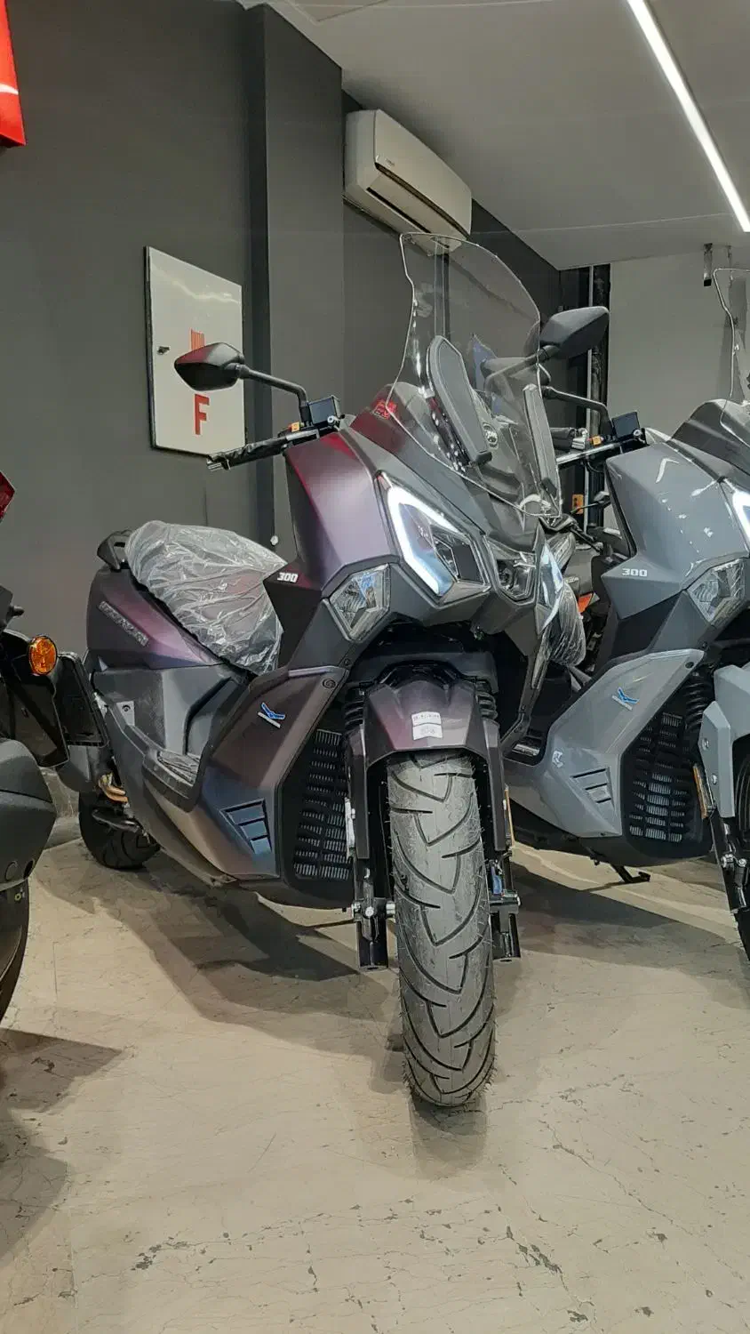 جویمکس جدید SYM JR300 1404|موتورسیکلت|تهران, فلسطین (میدان انقلاب)|دیوار