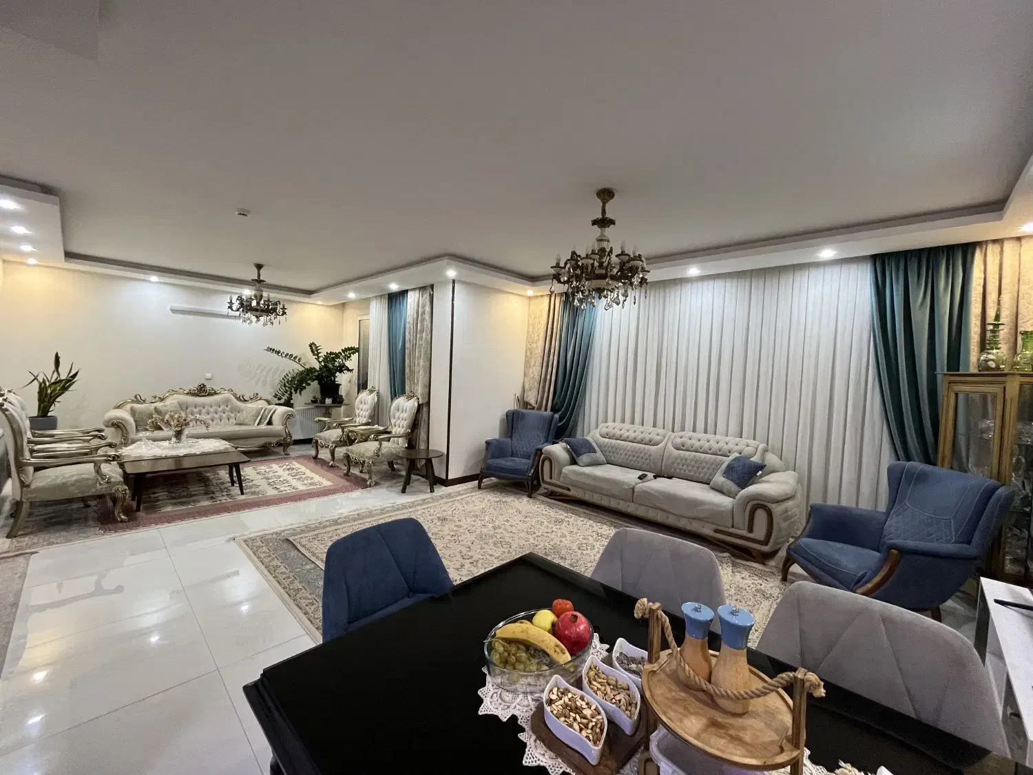 آپارتمان جنوبی ۱۱۱متر خیابان برازنده خیابان صفائیه|فروش آپارتمان|اصفهان, برازنده|دیوار