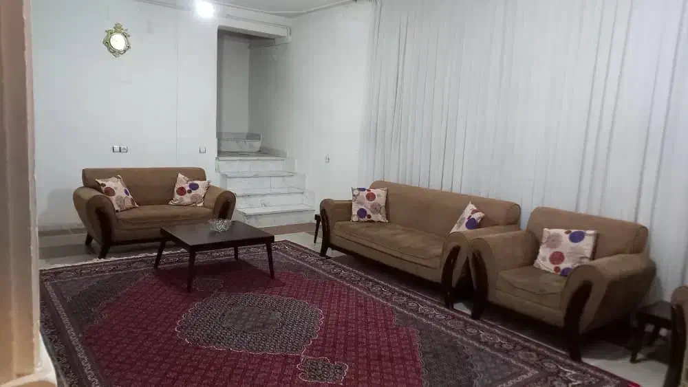 سوییت خانه ویلایی شبانه روزی در مسافران عزیز|اجارهٔ کوتاه‌مدت آپارتمان و سوئیت|کرمانشاه, |دیوار