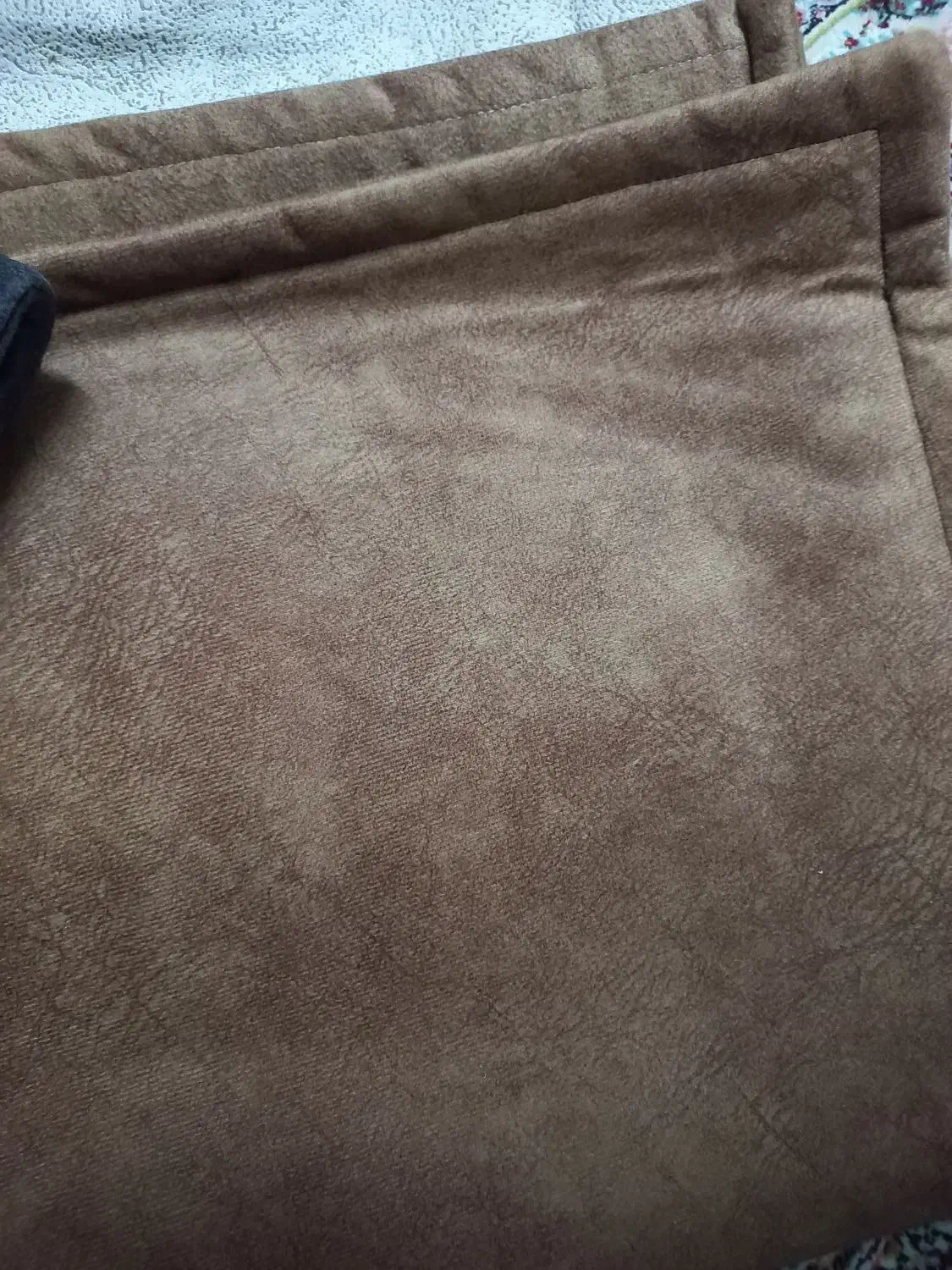 روپشتی مخمل شانل|پشتی|قوچان, |دیوار