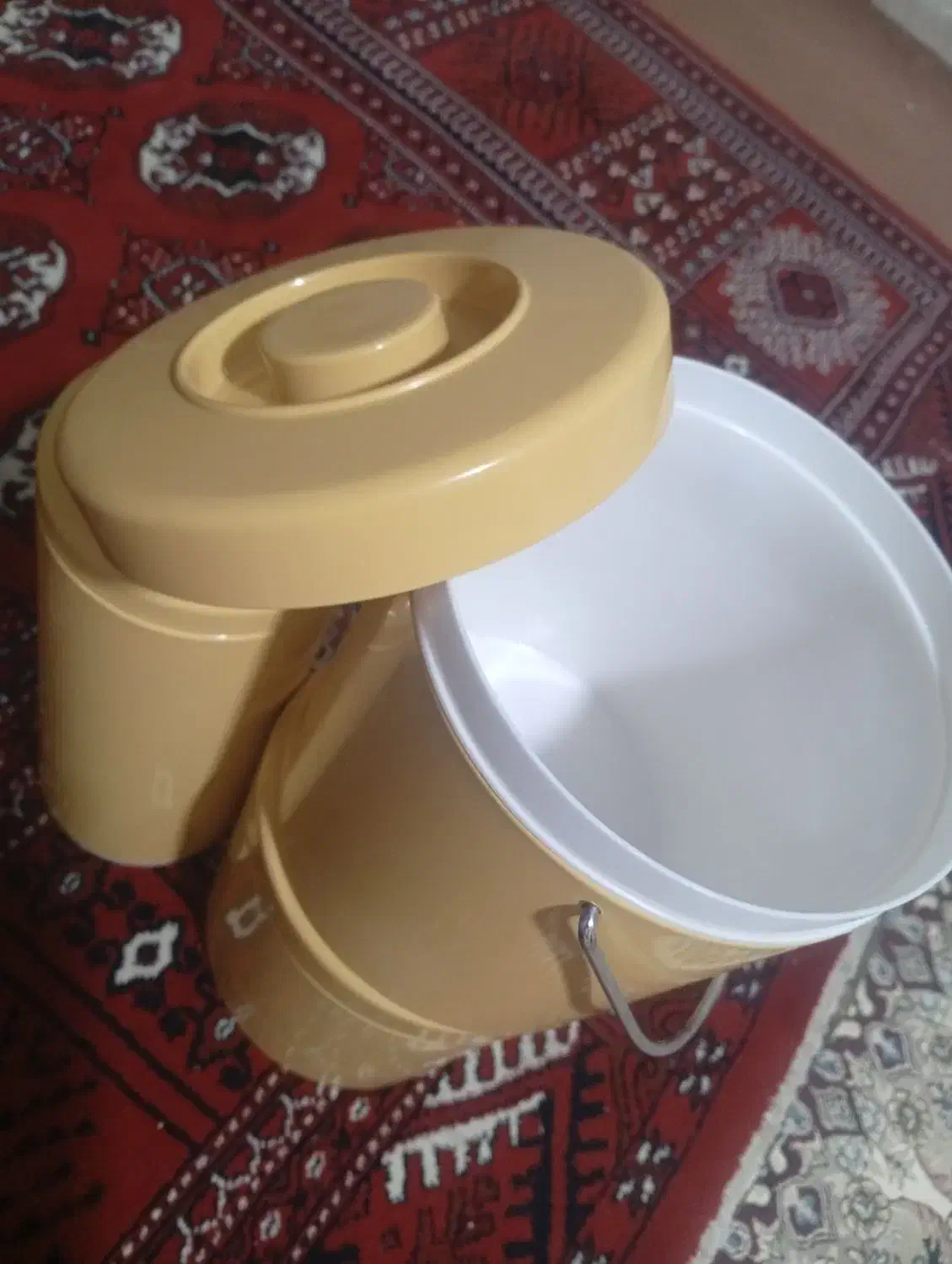 ظروف غذا و جا تخم مرغی|ظروف نگهدارنده، پلاستیکی، یک‌بارمصرف|گنبد کاووس, |دیوار