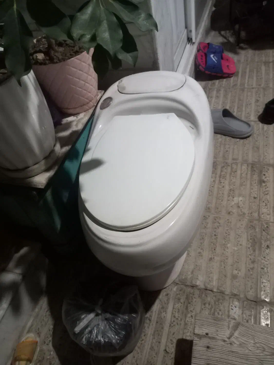 توالت فرنگی سالم|لوازم سرویس بهداشتی|گرگان, |دیوار