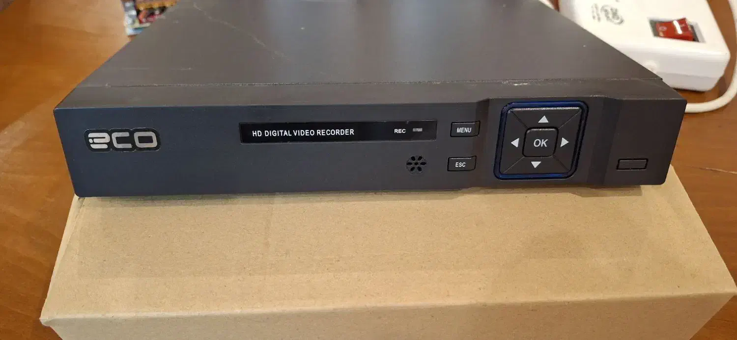 دوربین مدار بسته به همراه تجهیزات|دوربین مداربسته|رشت, لاکانی|دیوار