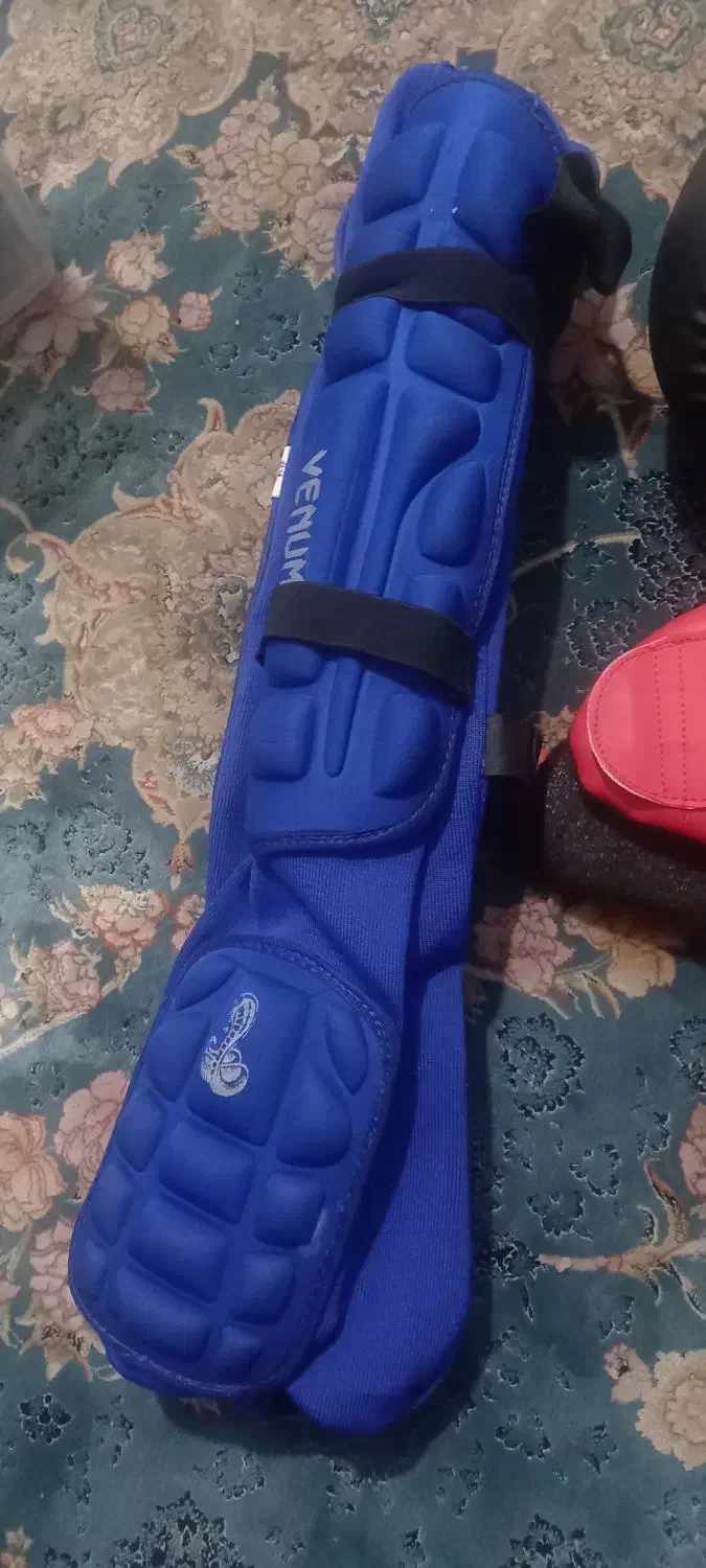 دست کش و پابند و کلاه بوکس و کیک بوکس|تجهیزات ورزشی|اهواز, حصیرآباد|دیوار