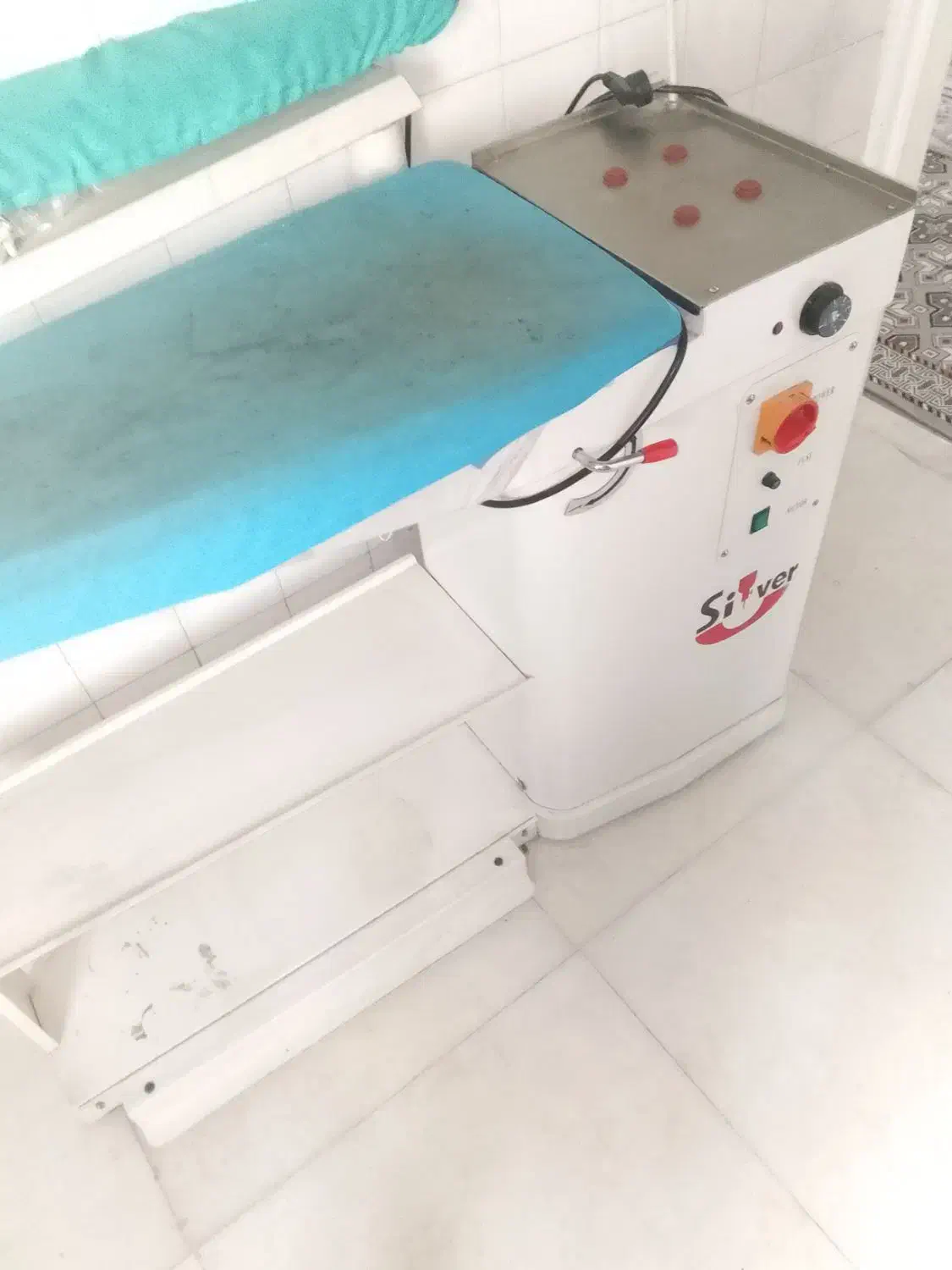 مکش سیلور خارجی|ماشینآلات صنعتی|ری, علایین|دیوار