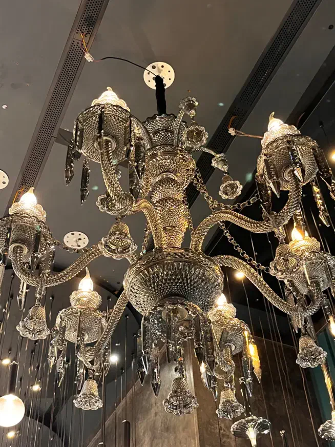 لوستر باکارات ۶ شعله رنگ دودی|لوستر و چراغ آویز|تهران, فردوسی|دیوار